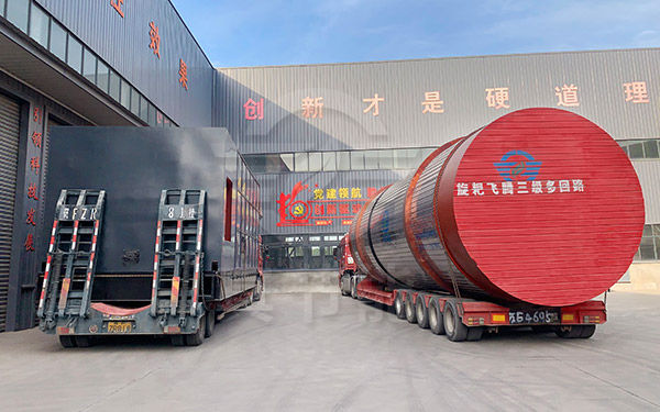 三筒豆渣烘干設(shè)備運(yùn)輸現(xiàn)場 三筒豆渣烘干設(shè)備運(yùn)輸現(xiàn)場